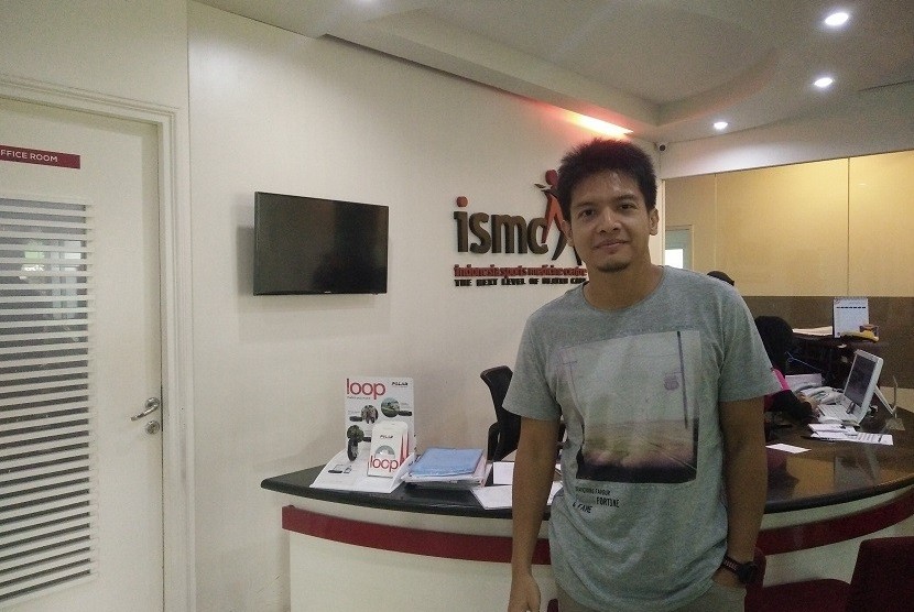 Aktor Dimas Seto saat ditemui di klinik cedera olahraga ISMC di Senayan, Jakarta
