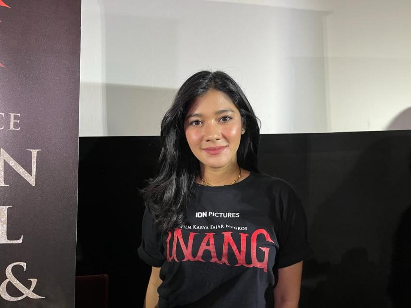 Aktor Naysila Mirdad dalam jumpa pers film horror-thriller INANG di Epicentrum XXI, Jakarta Selatan, Rabu (14/9).
