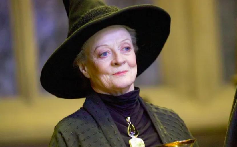 Aktris Dame Maggie SMith yang berperan di film Harry Potter meninggal dunia.