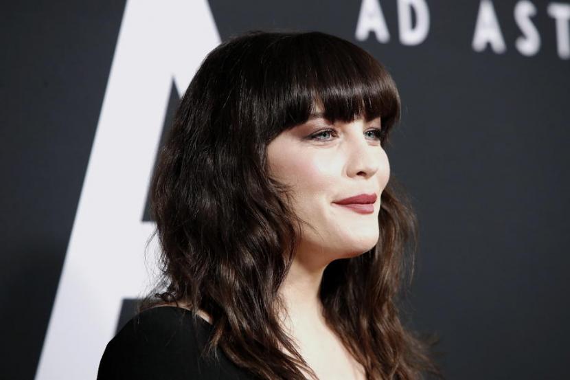 Aktris Hollywood Liv Tyler tak tahu siapa yang menularkan Covid-19 padanya.