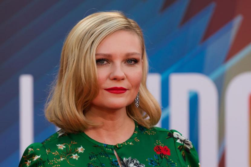 Kirsten Dunst sebut filmnya 'Bring It On' pernah diejek rekannya sesama aktris.