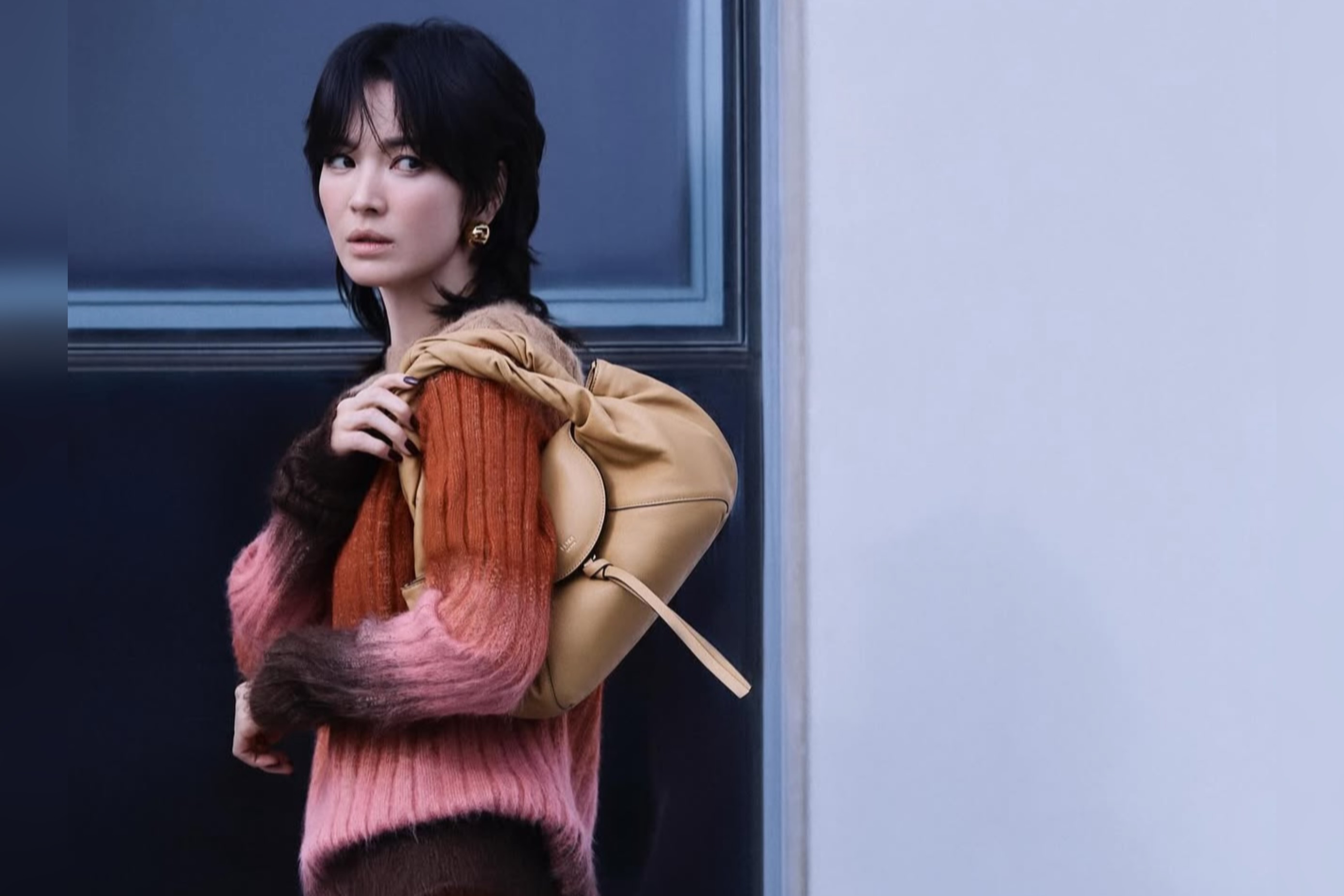 Song Hye-kyo Tampil dengan Gaya Rambut Baru Wolf-Cut, Bikin Pangling!