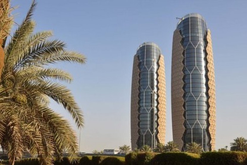 Abu Dhabi Izinkan Pernikahan Sipil Non-Muslim. Al-Bahr Towers di Abu Dhabi, Uni Emirat Arab. 