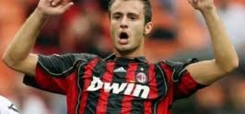 Alberto Gilardino saat masih berkustum AC Milan