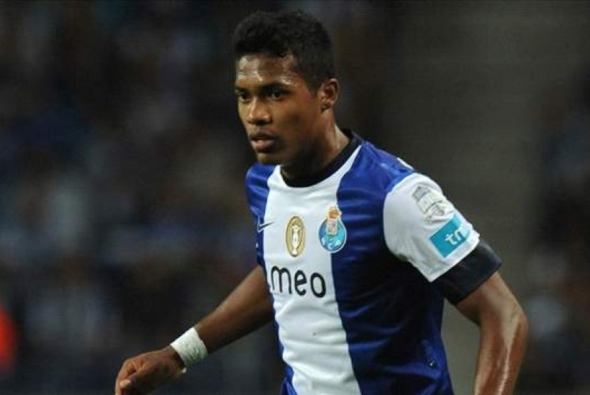 Alex Sandro