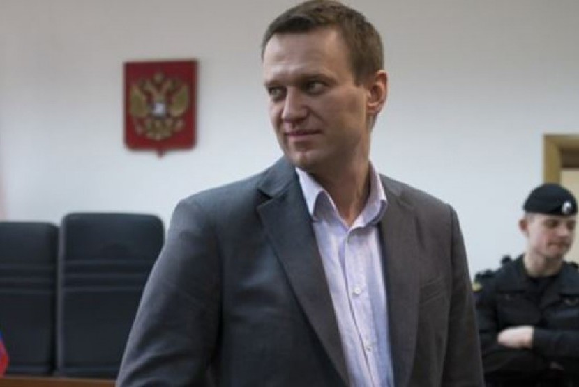Alexei Navalny merupakan tokoh oposisi terkemuka di Rusia dan diracun saat di pesawat. Ilustrasi.