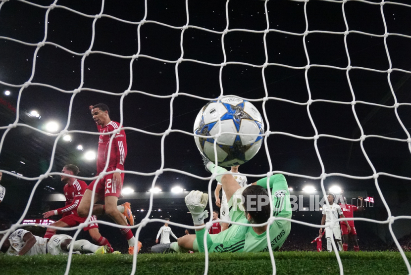 Tandukan Mac Allister Antar Liverpool Tundukkan Madrid di Anfield