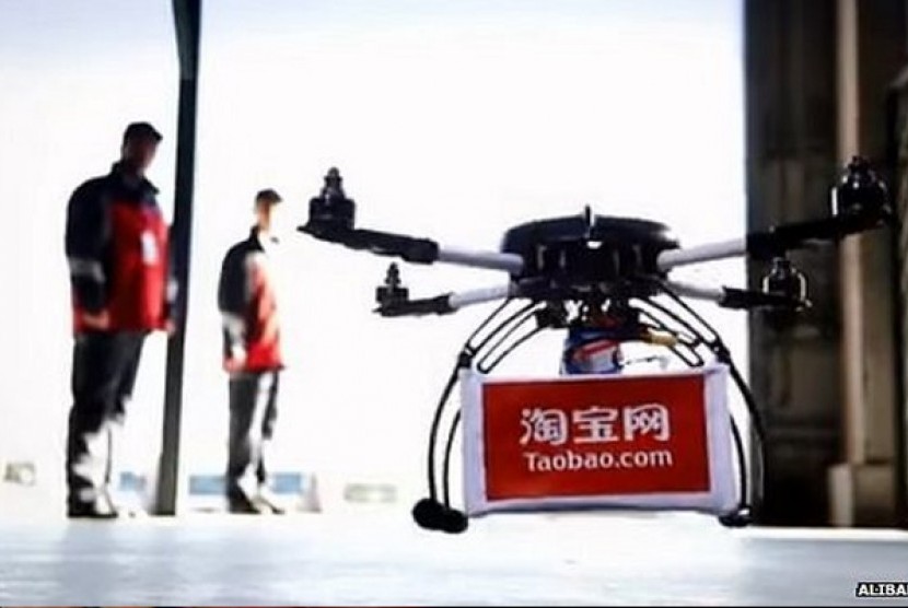Alibaba telah memulai uji coba pengiriman barang dengan drone. 