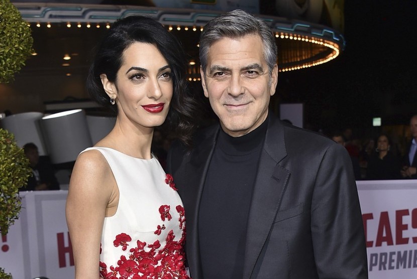 George Clooney Mengaku Salah Besar Ajari Si Kembar Bahasa Italia, Kenapa?