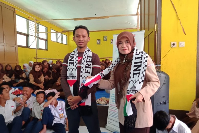  Aman Palestin Edukasi di Cilawu, Garut
