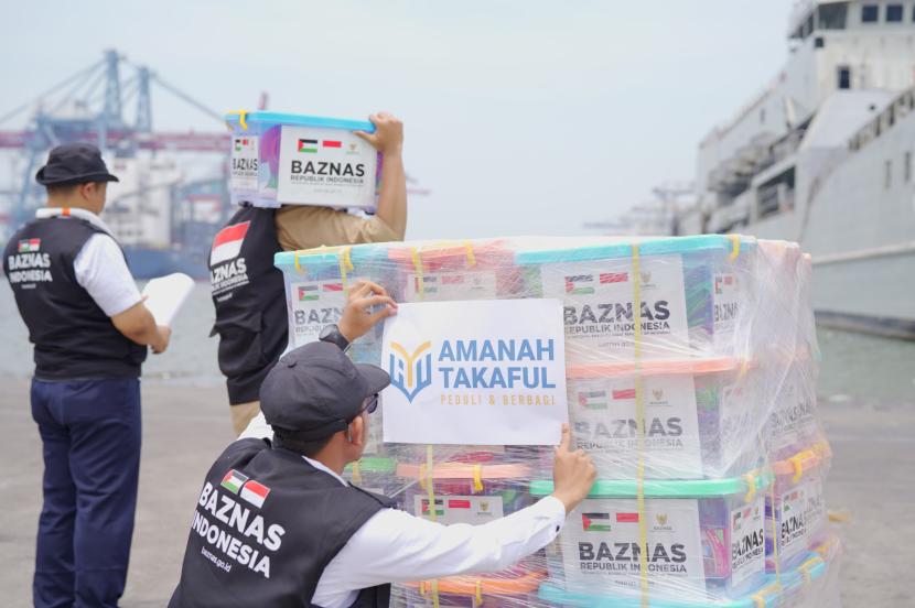 Amanah Takaful menyalurkan donasi kemanusiaan untuk membantu warga Palestina melalui Badan Amil Zakat Nasional (Baznas) RI.