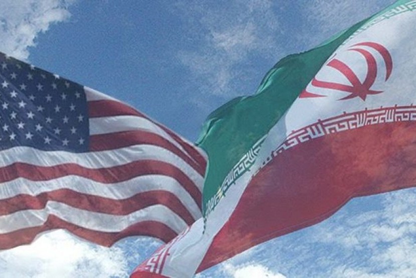 Amerika Serikat dan Iran (ilustrasi). Iran mengkonfirmasi telah melakukan negosiasi tidak langsung dengan AS melalui perantara Oman. Pertemuan itu dikabarkan berlangsung pada Mei 2023.