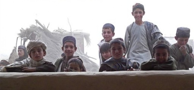 Anak-anak Afghanistan.