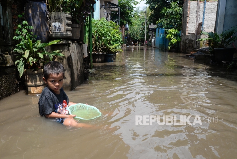 Banjir di Cipinang Melayu (ilustrasi).