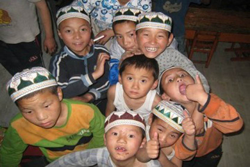 Anak-anak Muslim Cina