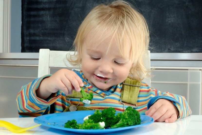 Anak doyan makan sayur