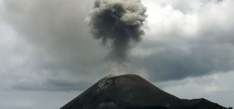 Status Gunung  Anak  Krakatau Masih Waspada Republika Online