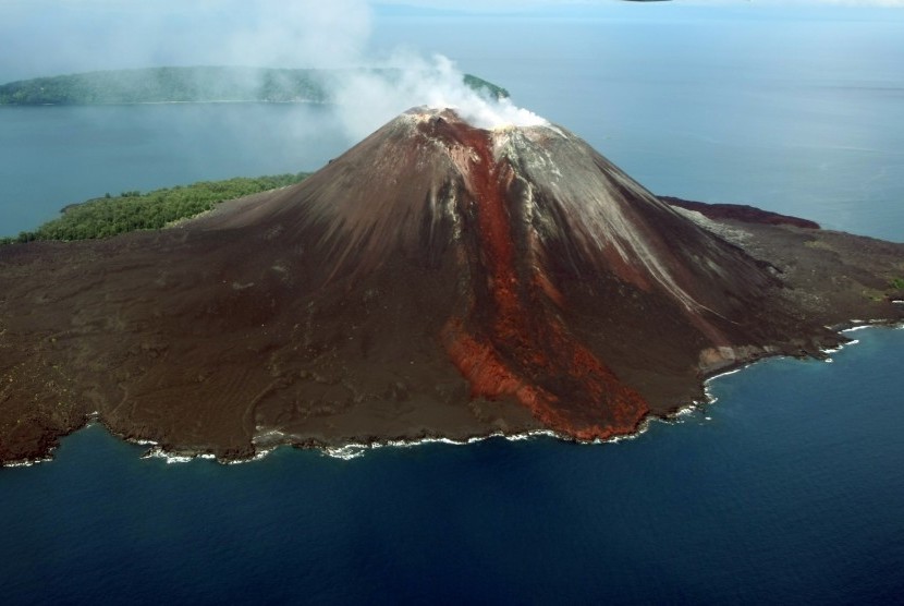 Anak Gunung Krakatau.