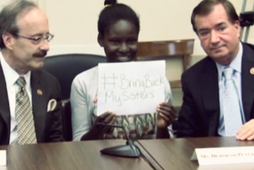 Anak perempuan (Tengah) Nigeria yang keluarganya pernah menjadi korban kekejaman Boko Haram