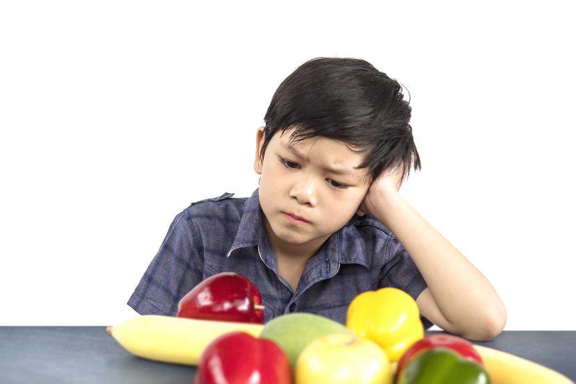 Anak susah makan (ilustrasi). Jika anak menunjukkan gejala susah makan selama lebih dari 1 bulan, orang tua perlu khawatir.