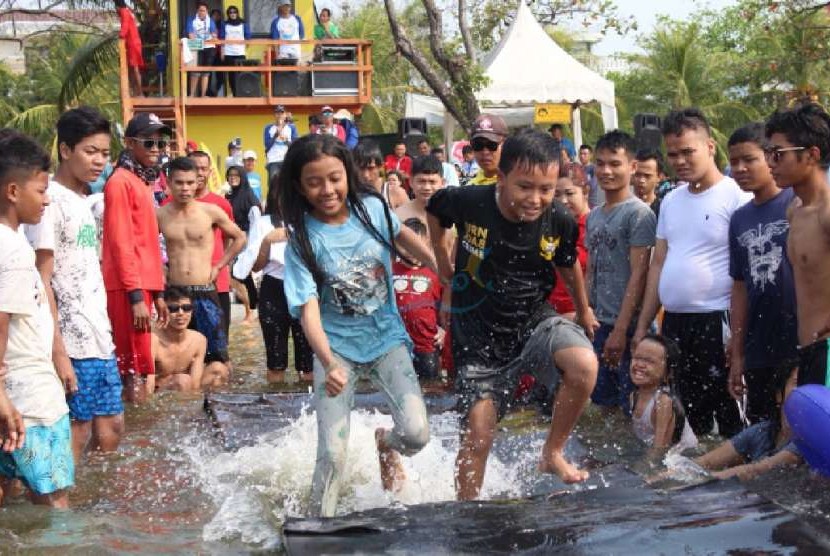 Aneka lomba ramaikan 17-an di Ancol.