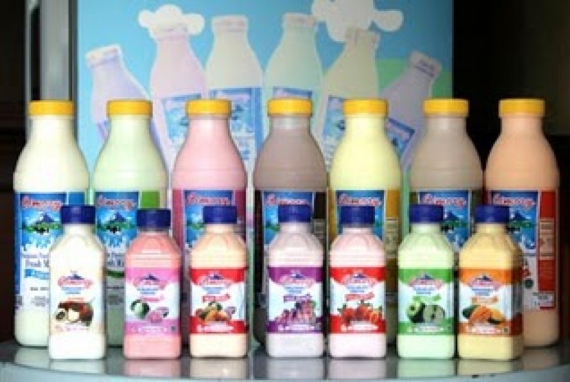 Aneka produk susu segar Cimory (ilustrasi). Pemprov Sumbar menawarkan PT Cimory untuk berinvestasi di Sumbar.