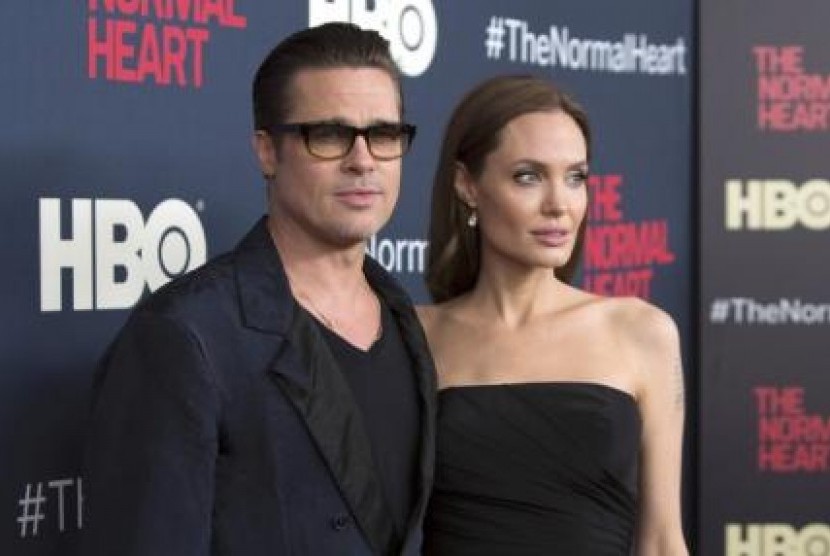 Angelina Jolie dan pasangannya, Brad Pitt.