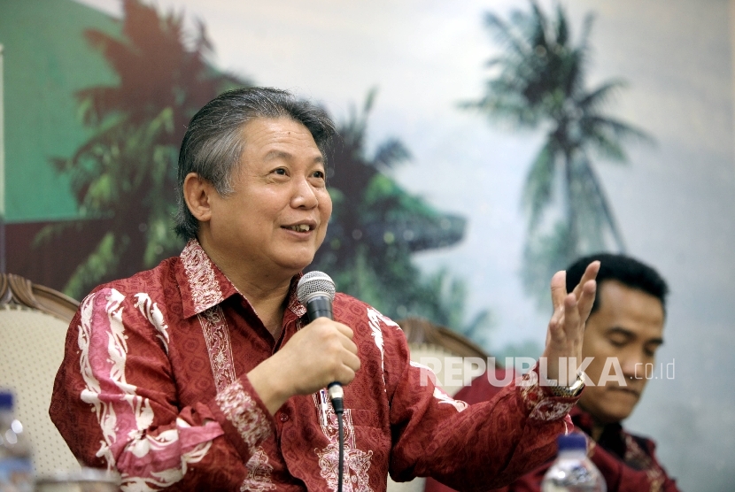 Anggota Fraksi PDI Perjuangan DPR RI Hendrawan Supratikno