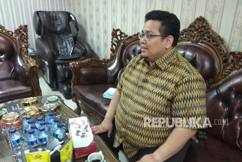 Anggota Bawaslu, Rahmat Bagja, ketika dijumpai di Kantor Bawaslu, Thamrin, Jakarta Pusat, Senin (30/4).