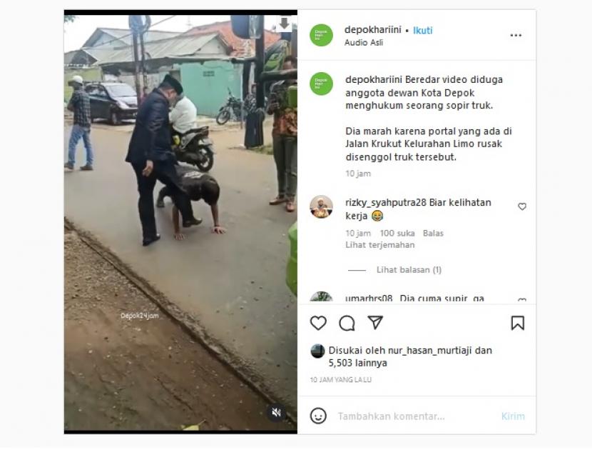 Anggota Dewan Perwakilan Rakyat Daerah (DPRD) Kota Depok, Jawa Barat, menghukum seorang sopir truk untuk push up. 