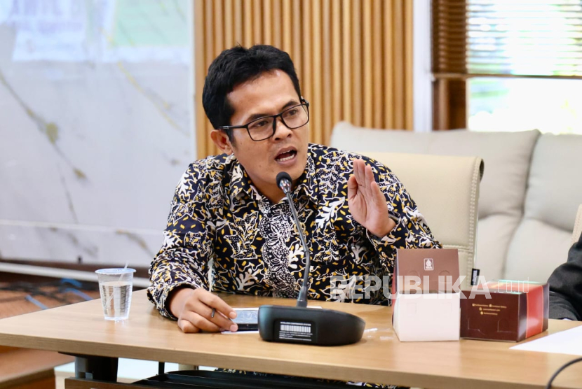 Anggota DPRD Provinsi Jawa Barat dari Partai Solidaritas Indonesia (PSI) Iwan Koswara