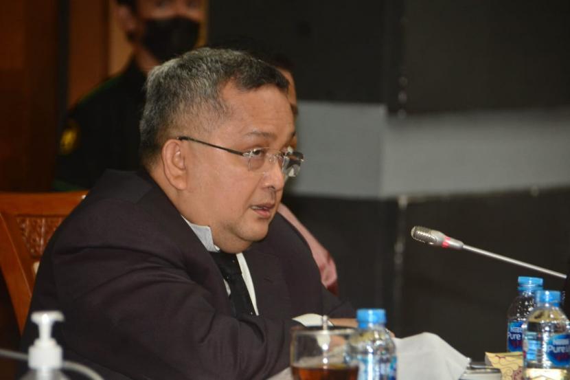 Anggota Komisi III DPR RI Trimedya Pandjaitan meminta Komisi Kepolisian Nasional (Kompolnas) melakukan 