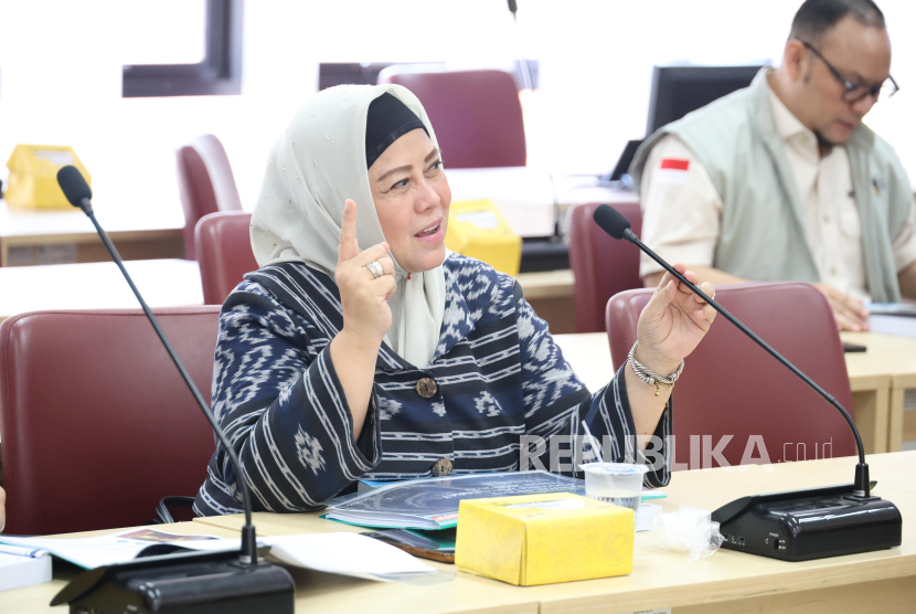 Anggota Komisi III DPRD Jawa Barat, Tina Wiryawati