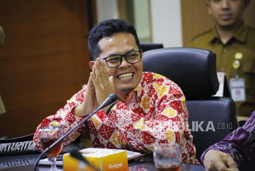 Anggota Komisi V DPRD Provinsi Jawa Barat dari Partai Solidaritas Indonesia (PSI) Iwan Koswara