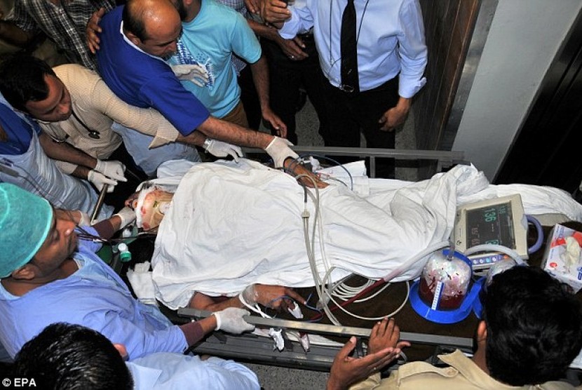 Anggota parlemen Pakistan, Rashid Godil kritis setelah serangkaian tembakan