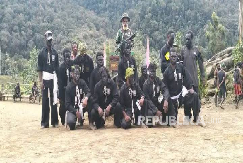 Anggota Tentara Pembebasan Nasional Papua Barat-Organisasi Papua Merdeka (TPNPB-OPM).