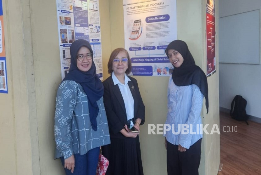 Anita Nur Faigah, mahasiswi Cyber University berhasil mengintegrasikan strategi fintech untuk menjangkau konsumen diaspora saat ia magang di PT Master Bagasi Indonesia, 