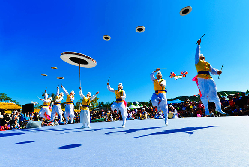 Anseong Namsadang Baudeogi Festival