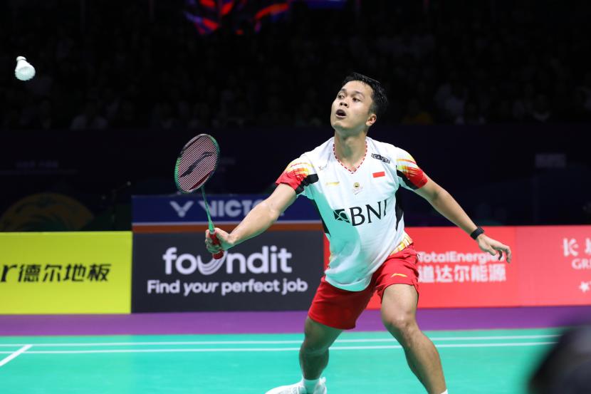 Anthony Sinisuka Ginting yang menaklukkan Jeon Hyeok-jin 14-21, 21-16, dan 21-16 di Hi-Tech Zone Sports Centre Gymnasium, Chengdu, China, Jumat (3/5/2024) petang.