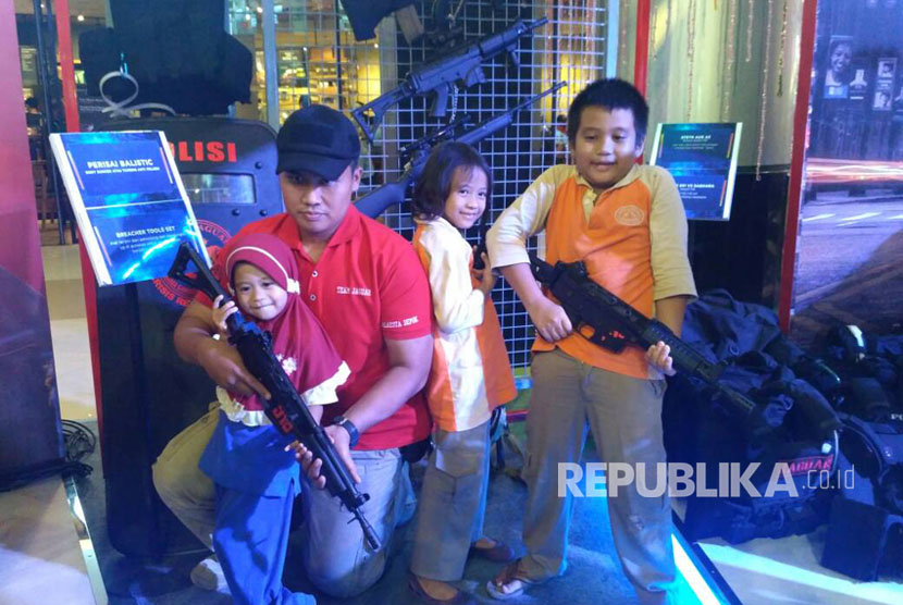 Antusiasme warga pada acara Police Expo. (ilustrasi)