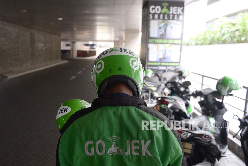 Aplikasi Gojek kini memiliki berbagai layanan yang membantu kehidupan sehari-hari.