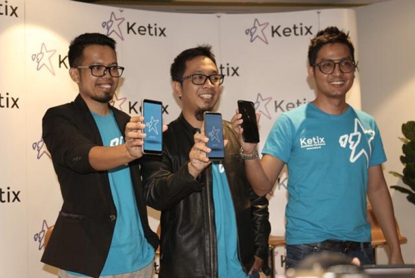 Aplikasi KETIX siap gantikan Fesbook di Indonesia. 
