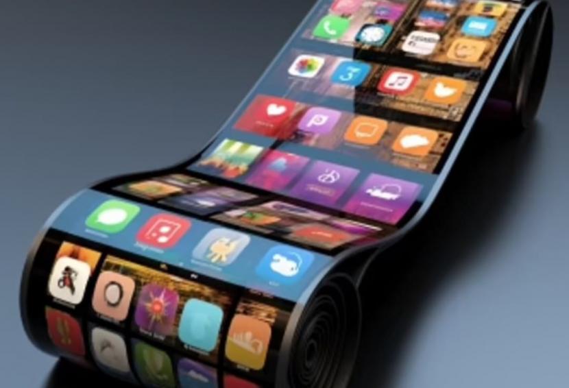 Apple disebut-sebut sedang mempersiapkan iPhone terbaru dengan layar yang bisa digulung.
