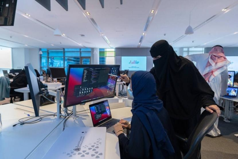 Ilustrasi wanita Arab Saudi. Sebanyak 74 persen dari 61 ribu pelatikan kerja Arab Saudi adalah perempuan 
