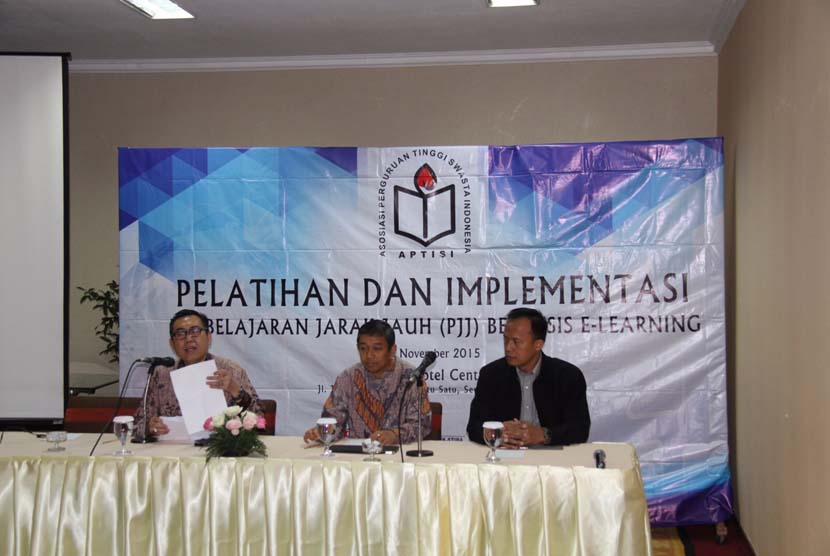 Aptisi dan BSI menggelar   pelatihan dan implementasi PJJ Aptisi di Jakarta, 3-4 November  2015.  