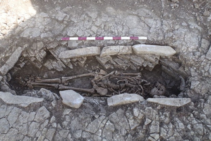 ara arkeolog telah menemukan lokasi 50 kuburan pekerja, yang diperbudak di villa elit romawi sekitar dua ribu tahun yang lalu.