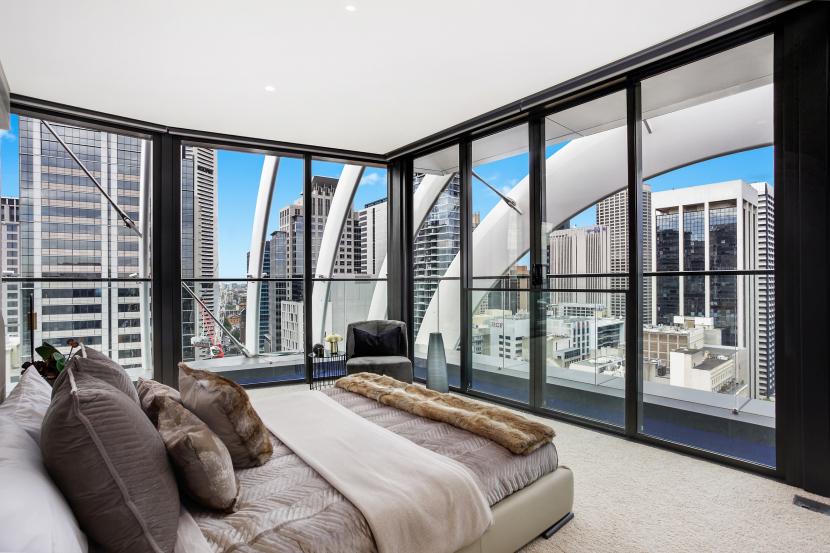 Arc by Crown Group memiliki 148 unit apartemen dan hotel SKYE Suites Sydney.