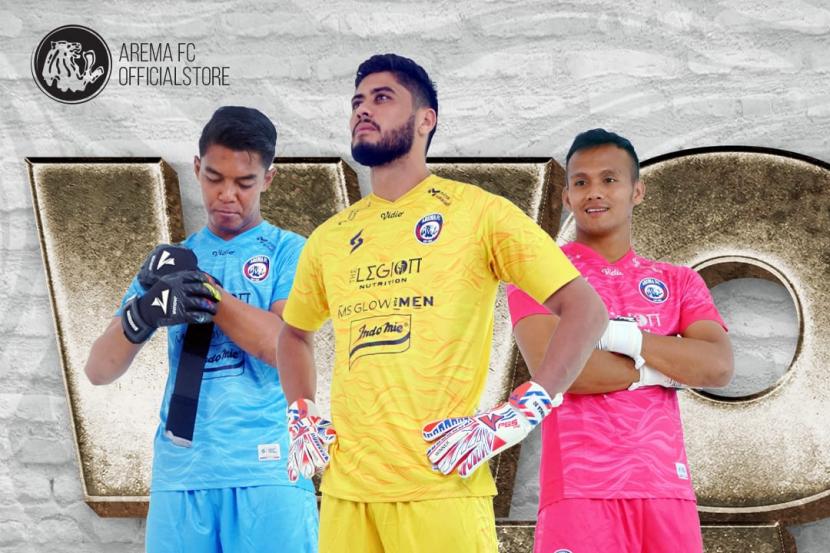 Arema FC merilis jersey kiper guna menyambut Liga 1 2022. Jersey yang akan dipakai pada musim depan ini memiliki sentuhan ombak Pantai Malang. 