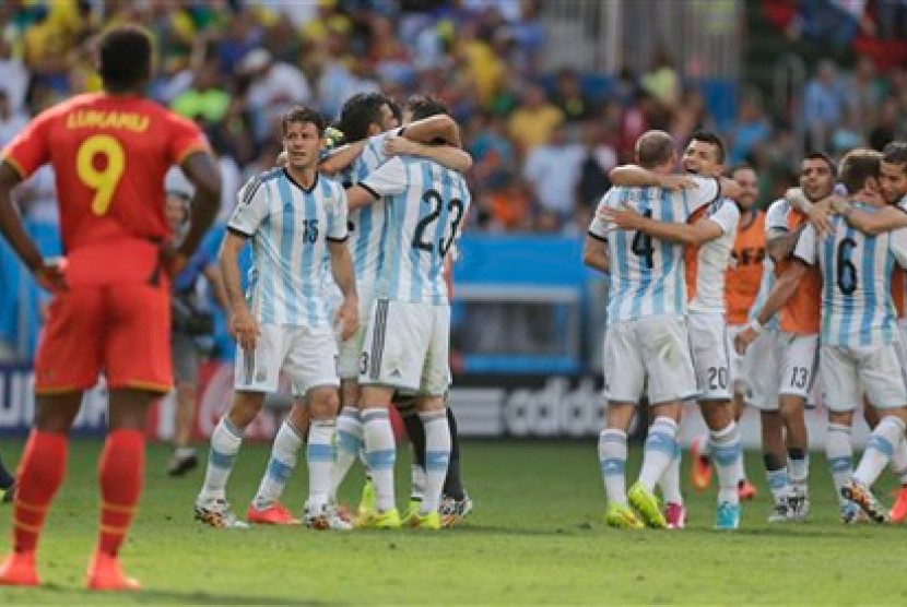 Argentina melaju ke semifinal piala Dunia 2014 setelah mengalahkan Belgia 1-0 di di Estádio Nacional Mané Garrincha, Brasilia, Ahad (6/7) dini hari.