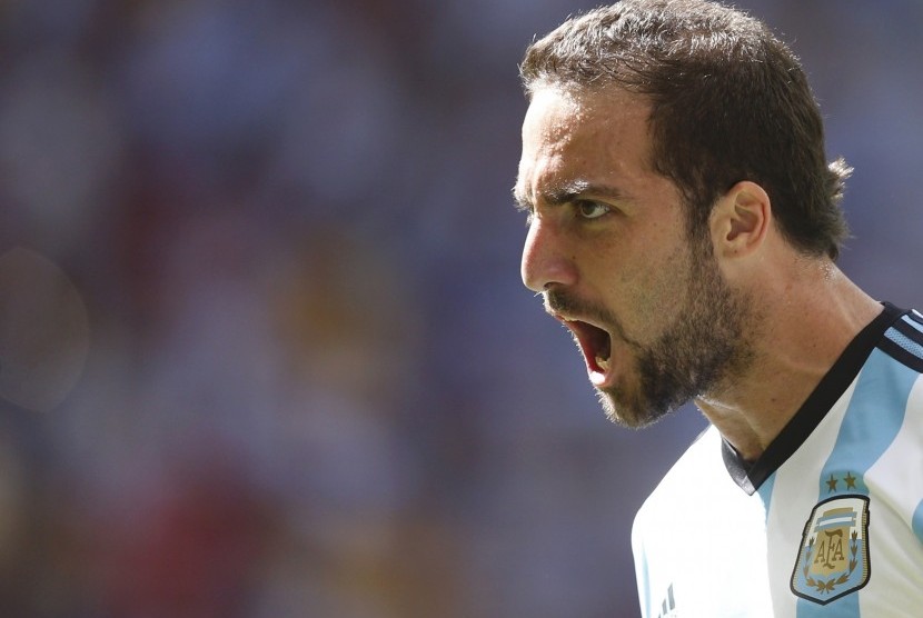 Argentina's Gonzalo Higuain celebrates his goal against Belgium during their 2014 World Cup quarter-finals at the Brasilia national stadium in Brasilia July 5, 2014.